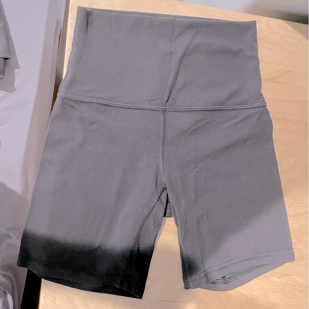 Align High Rise Shorts - Size 2